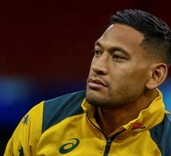 Le joueur de rugby Israel Folau est coupable de rupture de contrat et pourrait être suspendu