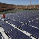 Tesla veut relancer son activité d'énergie solaire en baissant les prix des panneaux solaires
